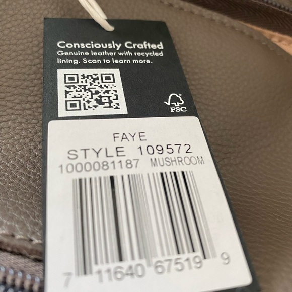 NWT Faye leather tote - Picture 3 of 7